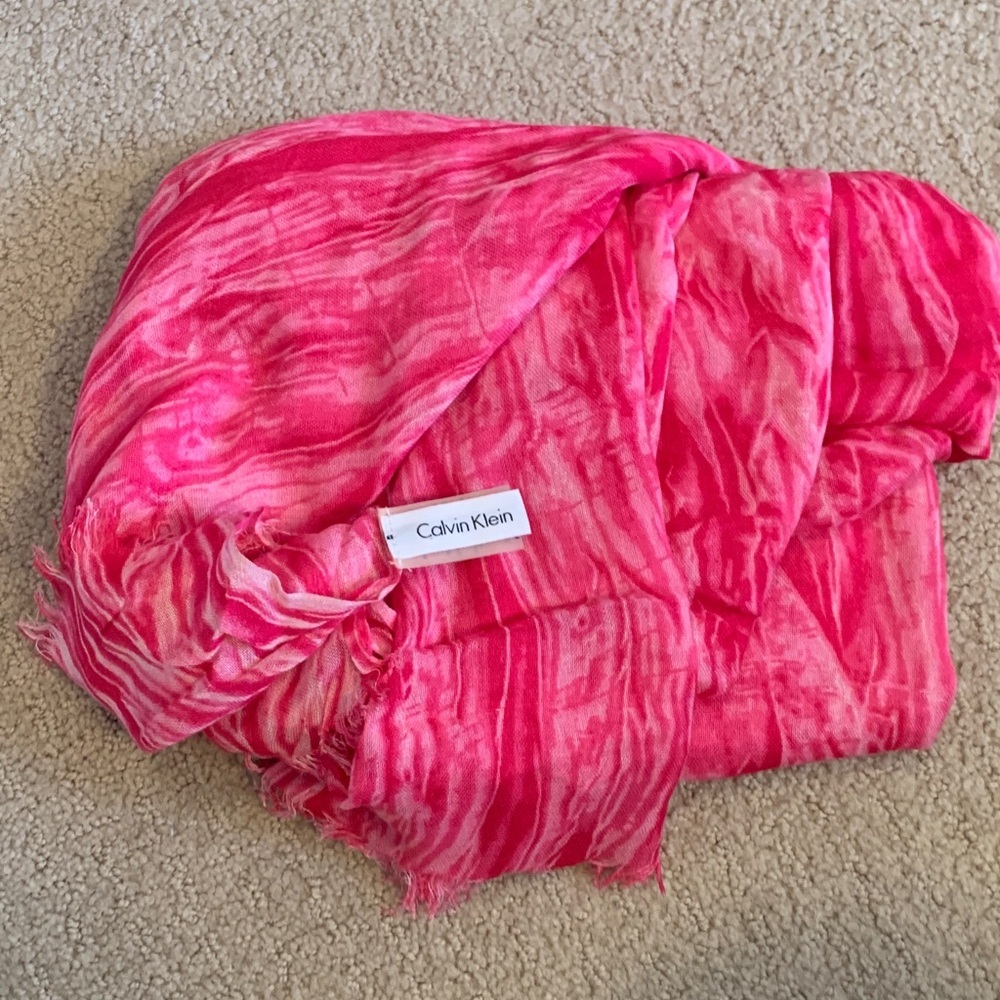 Calvin Klein Scarf - Oversized Wrap Sarong Beach Coverup - Pink White